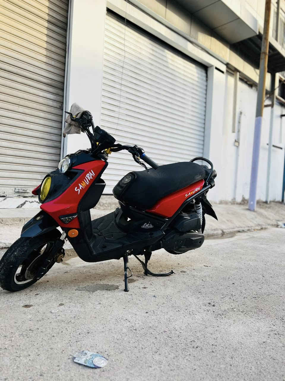 سلام عليكم سنكس جبلي برغي منفتوح بيها كلش نضيفه خير من الله السعر مليون وبيها مجال بغداد الجديده ***********
