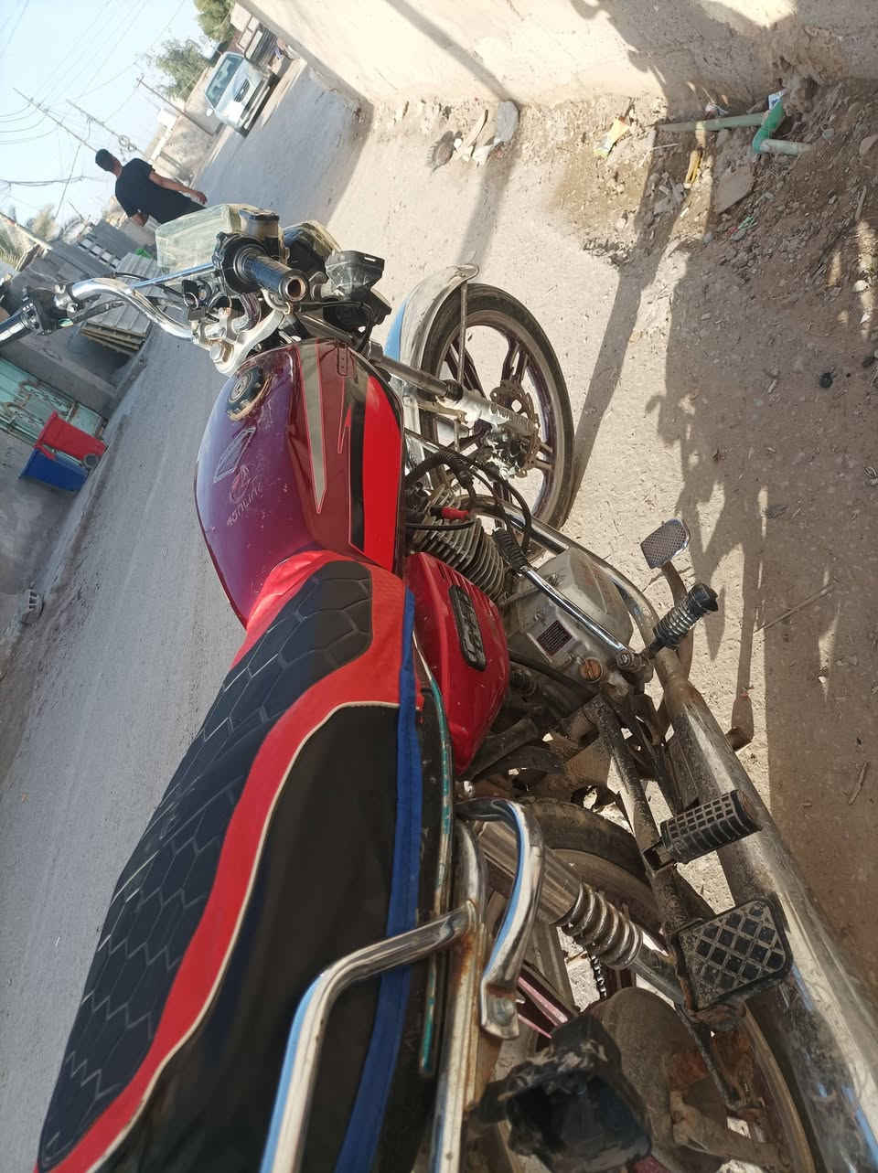 سلام عليكم دراجه سافان موديل 21 اوراق استنساخ الدراجه خير من الله بس ييهة خيط دخان  السعر 350 وبيهة مجال مكاني بابل لأسكندريه ***********
