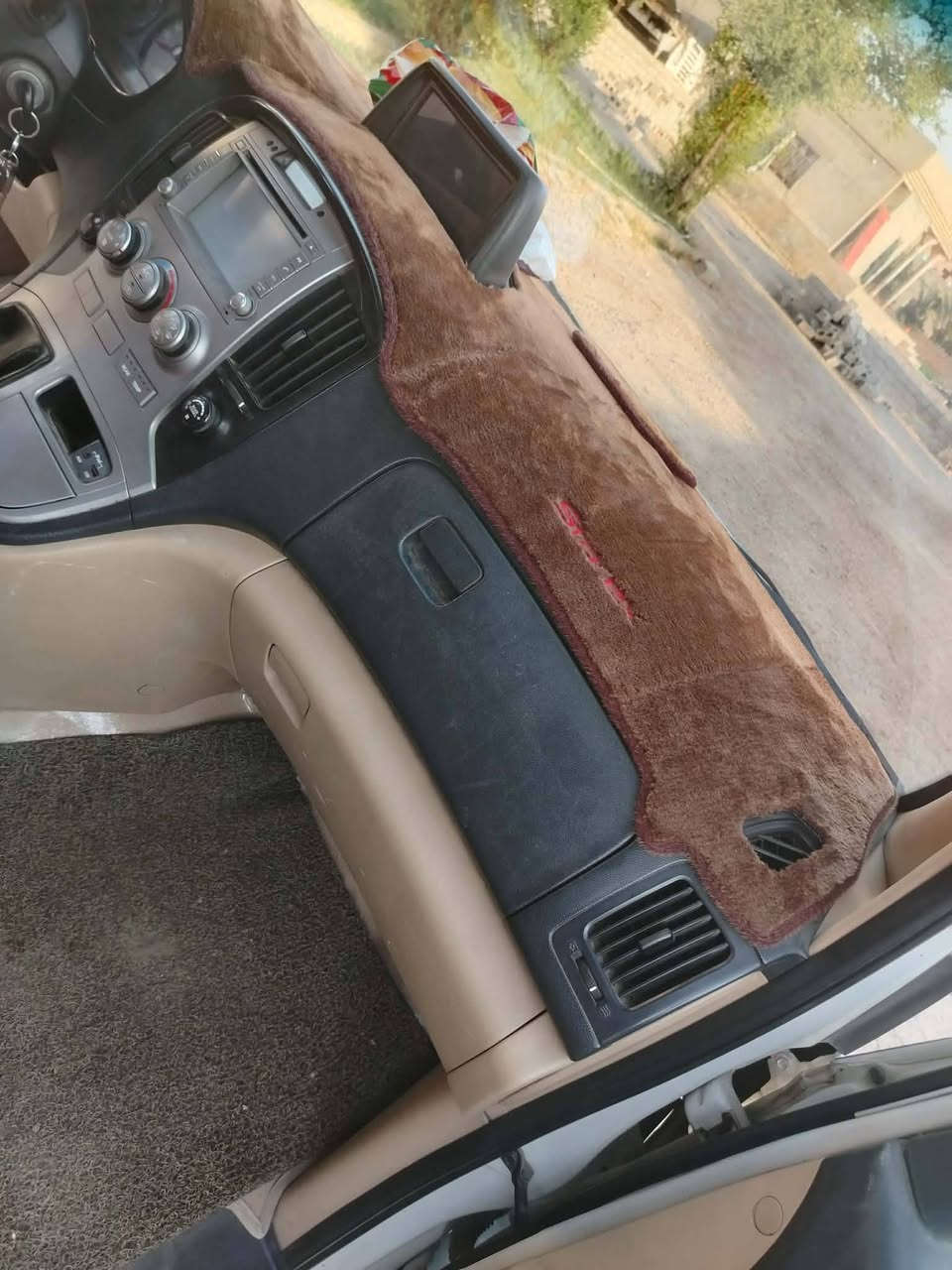 السلام عليكم
ستاركس للبيع موديل ١٦
سياره حلوة جاهزه كبل عل شغل 
ما يعوزه برغي 
السعر  ١٨٠ وبيه مجال 
المكان/الشرقاط 
اتصل على رقم ***********
