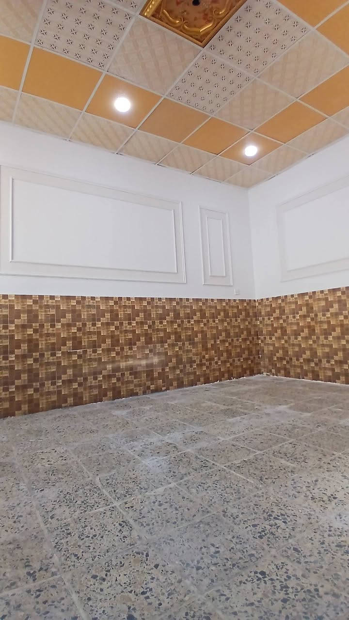 على بركه الله بيت للبيع دوانم المعمل مساحه ١٥٠متر طابق واحد غرفه واحده شارع تبليط خلف مرطبات الفقمه 
للاستفسار 
*********** او زياره مكتب زمزم @إشارة
