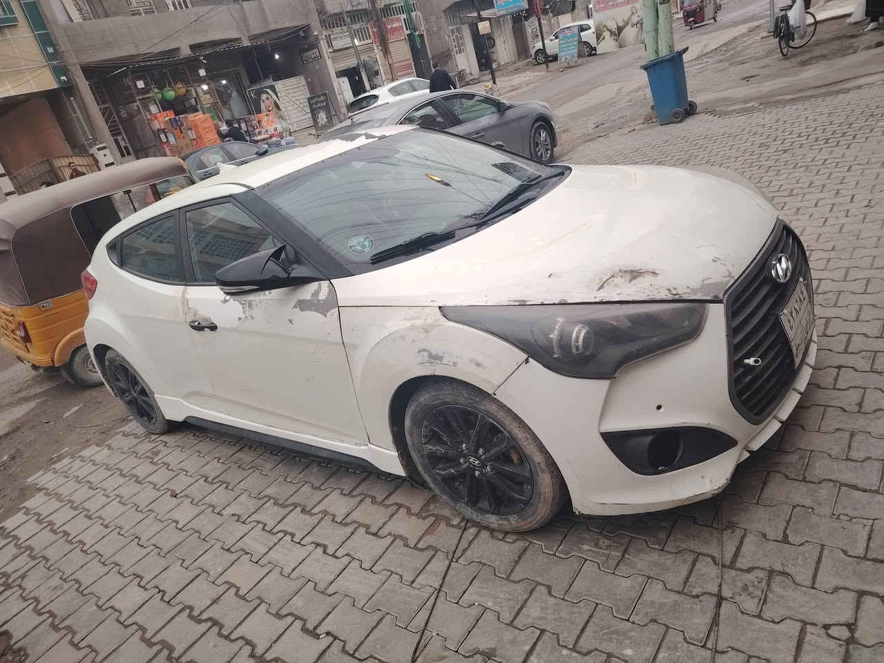 فولستر ٢٠١٦
حادث امريكا مثل ما موضح بالصوره مصلحة تصليح تعبان
فول مواصفات ما عدا الفتحة
مكينة ١٦٠٠ تيربو 
باقي المعلومات خابرني
***********
السعر ٧٨ بيهة مجال
