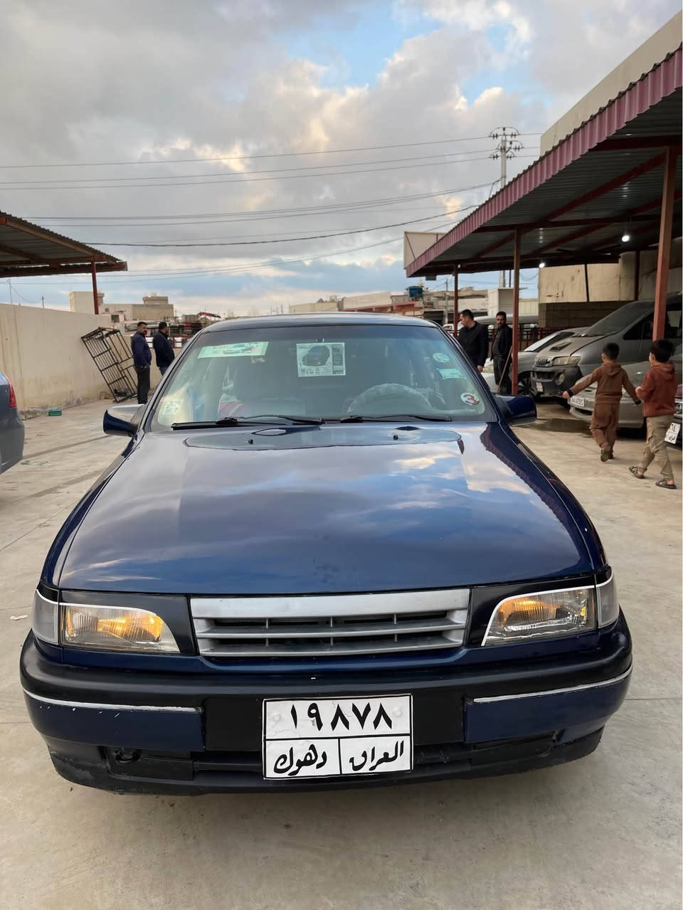 ڤیکترا 1992 سعر 29 و مجال
تحویل خرامەی ب شەرتن
2 ورقە ژی خرامە سعر دیت خوار
عام بەخە بەس بۆ جوانی 
مکینە 20 گیر مکینە شەرت
داخلی تەخم زۆر خاوین
شوین روڤیا/*********** اكر, نينوى
