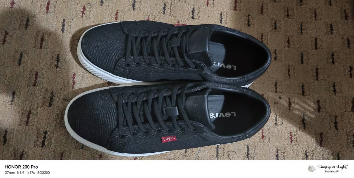 ليفايز كجول ورسمي طبي قماش جنز كتان 
قياس 43 طول القدم 27


**إذا كنت صاحب هذا الإعلان وتريد حذفه لأي سبب، رجاءا أرسل رسالة إلى الدعم الفني**