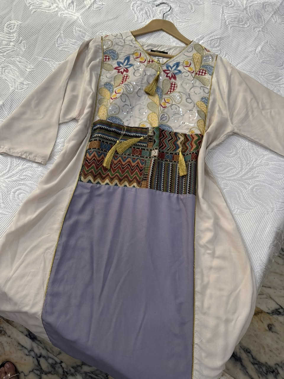 متوفره عندي سعر القطعه 15 الف قطعتين 25 الف قياسات xl.xxl.xxxl تلبس من وزن 70 الى وزن 90 كشمير ماتشيل بالغسل ماركة القمر يوجد 🚚 توصيل بغداد وجميع المحافظات للحجز رقمين تلفون  والعنوان


**إذا كنت صاحب هذا الإعلان وتريد حذفه لأي سبب، رجاءا أرسل رسالة إلى الدعم الفني**