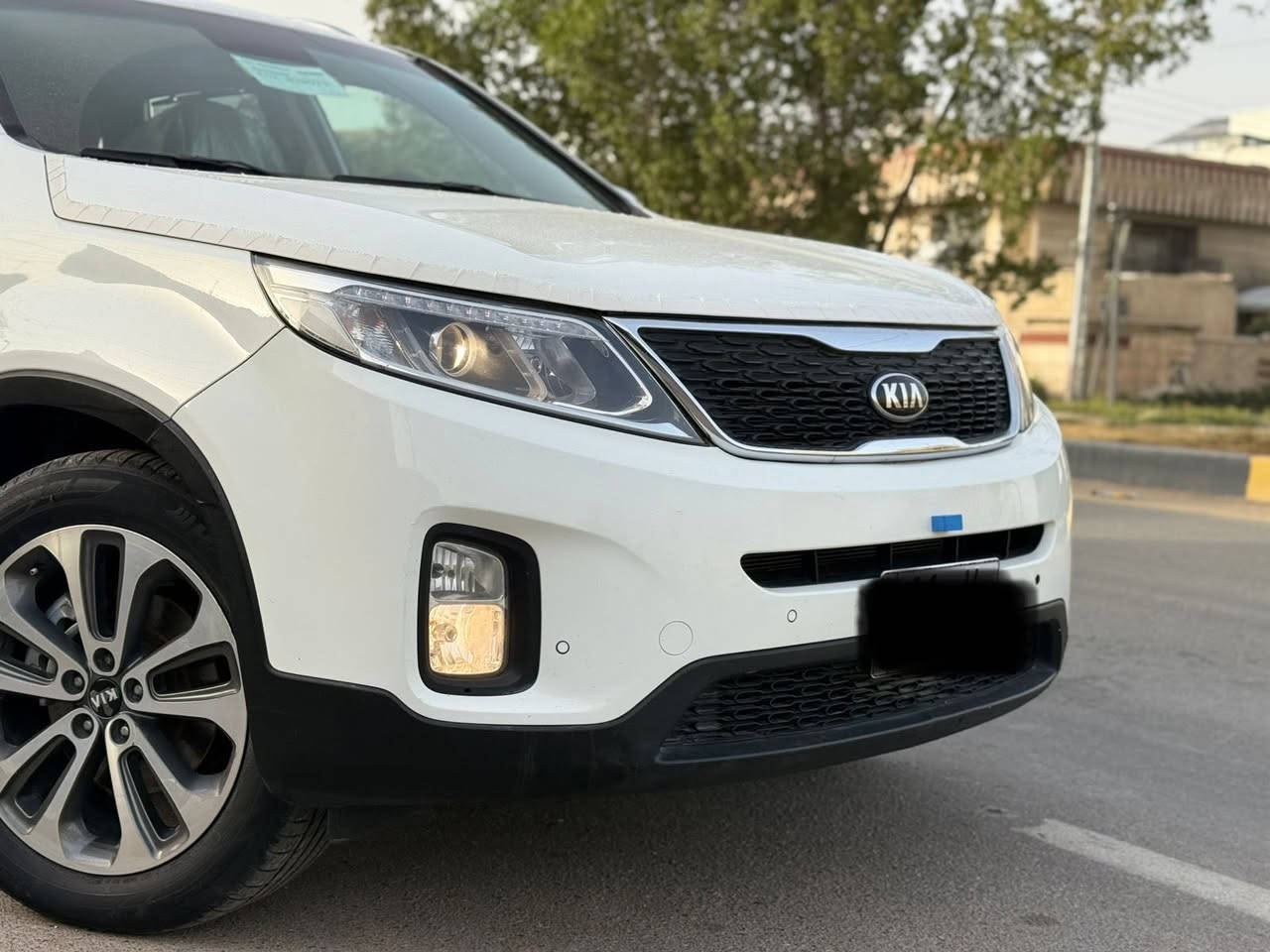 اللهم صل على محمد وال محمد
بيع فقط ونقدا 
للبيع كيا سورنتو استيراد الشركه الدوليه العراقيه خليجي ع ايدي من شركه ماخذها زيرو بوقتها 2015  وضليت محافظ عليها عندي وعلى ايد وحده 
ماشيه 34 الف حقيقي ع ايدي  سنويه جديده رقم دولي جديد بسمي شخصيا بغداد  
مواصفات سياره ٦ سلندر ٧ راكب ٣ قطع تبريد كراسي كهرباء وجلد كامرا خلفيه حساسات اماميه وخلفيه شاشه وسطيه لد امامي وخلفي تبريد بيانو مري شفط اشاير بالمري داخل صاج وبعد بيهه هواي مواصفات شرط محرك حجم ٣٥٠٠ سياره ع وضع شركه 
جديده جدا كفاله عامه من ضربه وصبغ وبارد سياره وضع الشركه 
ونضيفه جدا احلى من صور سبير منازل كتلوكات الشركه بيهه للاستفسار 
***********
مكاني بغداد 
الشراي يتصل ويدلل
