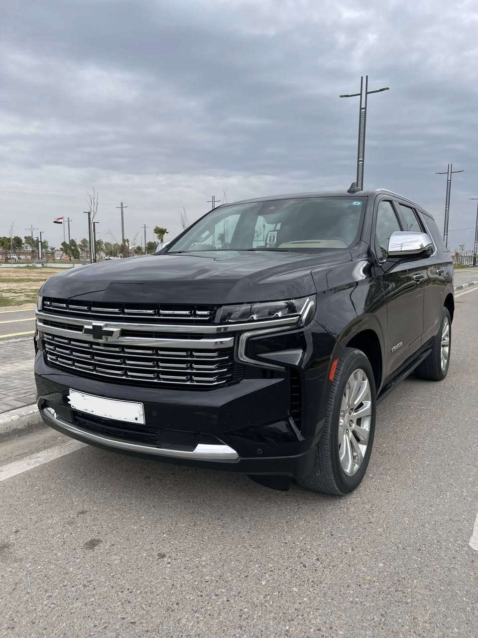 تاهو 2022 بريمير وكالة المنصور
السيارة كلش جديدة وكفالة عامه من كلشي 
مغلفه ppf وهيه زيرو

رقم بغداد مشروع وطني تحويل مباشر 

ماشية 82 الف / كم 

السيارة معروفه مواصفاتها وسعرها مناسب 

السعر : 490 وبيها مجال بسيط للشراي 

مكان السيارة : البصرة 

للأستفسار : ***********
