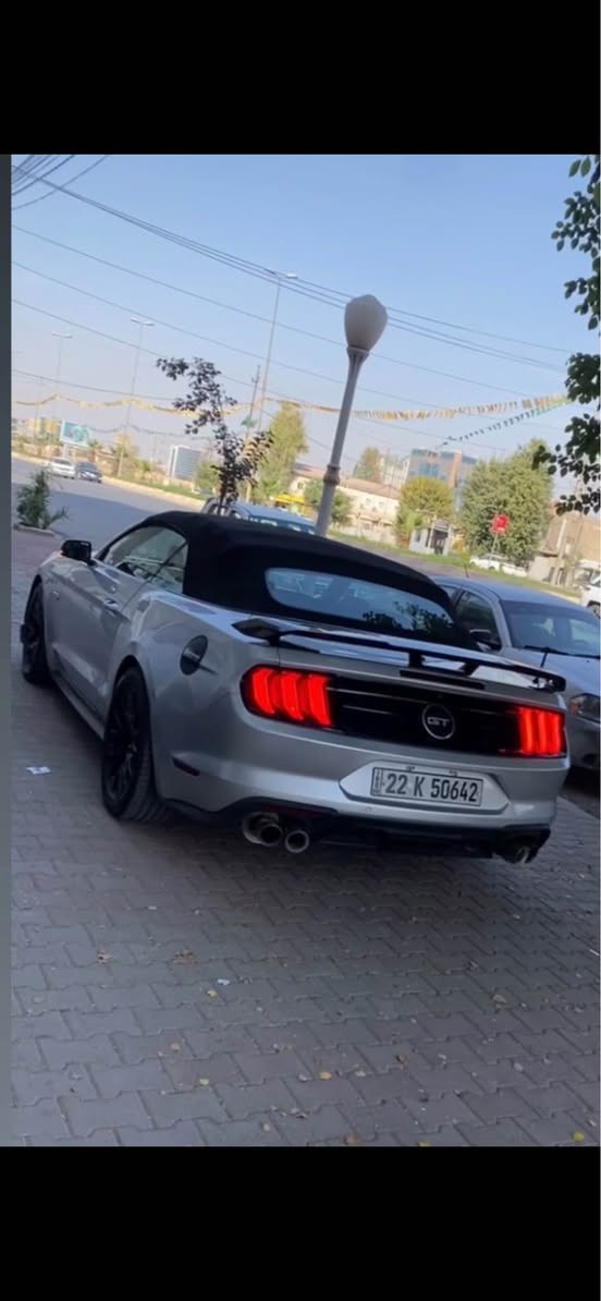 فورد موستنك 2018 كشف  GT  
 8 سلندر فول مواصفات  
ماشيه 46 الف رقم اربيل كلشي جديد لوحات و سنويه و هزه و بيئه و فحص براد كلهن
صدر وتايرات ووياله و باتري كله جديد
حادث امريكا صبغ بنيد و بلعراق صار بيها جاملغ خلفي بدون دواخل حادثها خفيف 
السعر 168$ ورقه
السياره مكانها بغداد الاعظميه
 *********** بغداد, العراق
