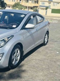 للبيع 💙🦅 سياره أفانتي موديل 16  بدون ضرر فقط مبدل باب خلفي من الخارج  ...