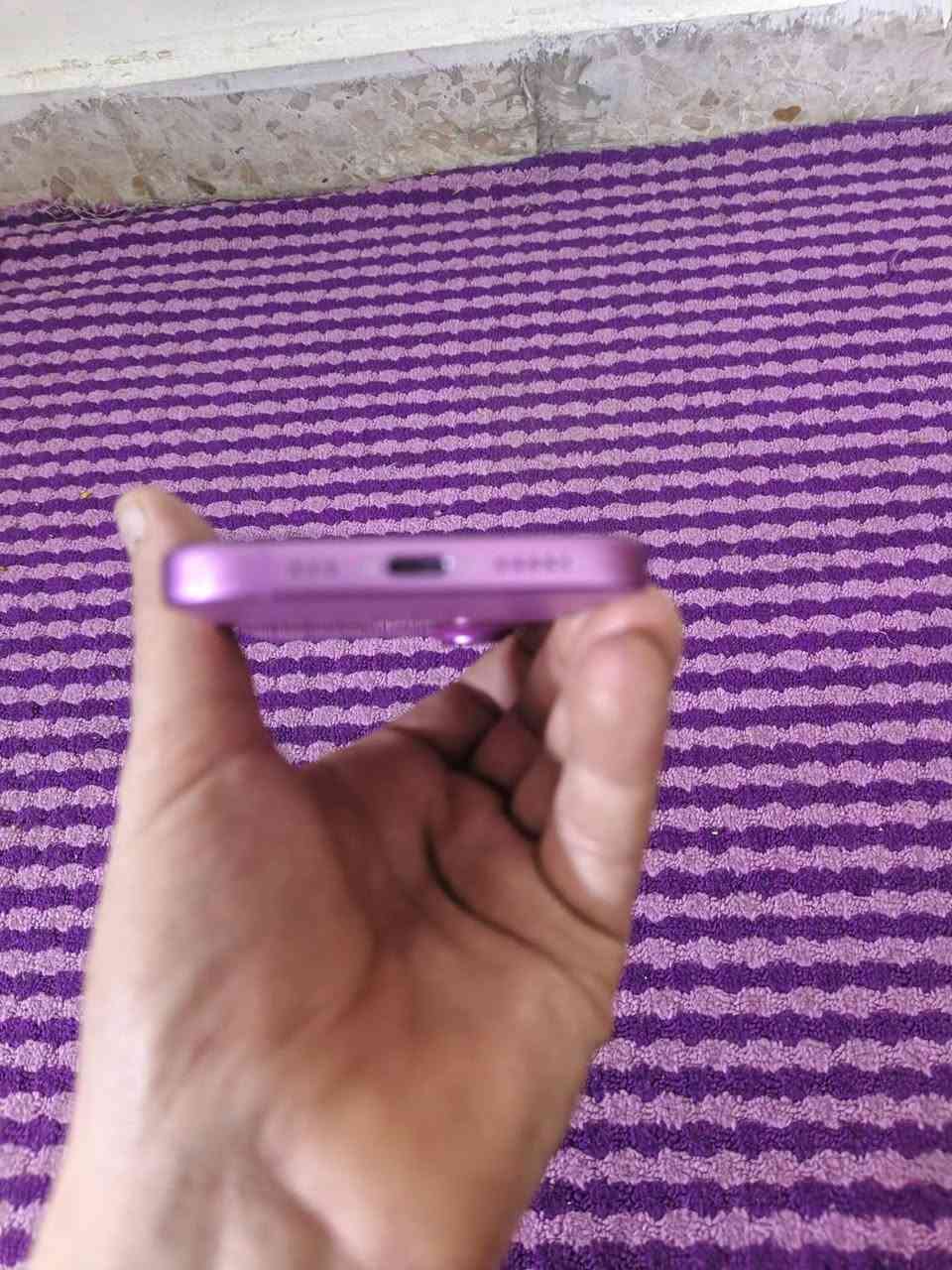 ايفون ١٦ عادي
للبيع 
ذاكرة ١٢٨ 
دبل سيم 
نظافه ١٠٠/١٠٠
مشحون ٦٩ مرا 
السعر ٩٠٠ قفل


**إذا كنت صاحب هذا الإعلان وتريد حذفه لأي سبب، رجاءا أرسل رسالة إلى الدعم الفني**