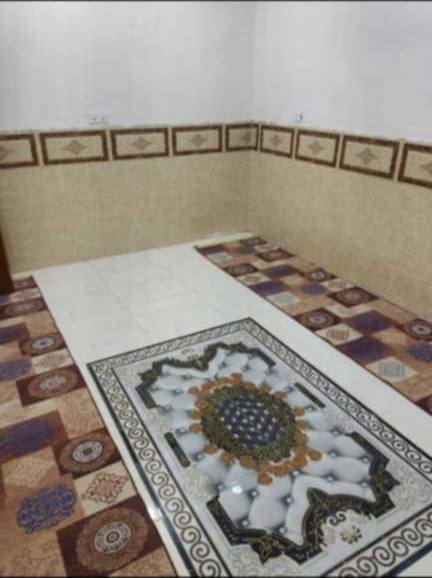 🔹مشتمل حديث مقدم88 بالخاجية🔹
🔹رقم الاعلان (137)
::::::::::::::::::::::::::::::::::
🔹المنطقة:-8000
🔹نوع العقار:-مشتمل
🔹المساحة:-100م
🔹الوجه:-5م
🔹النزال:-20م
🔹عرض الشارع:- 10م
🔹سنة البناء:-2024
🔹عدد الطوابق:-طابقين
🔹تفاصيل البناء::-
🔹الطابق الاول يتكون من::استقبال  وهول ومطبخ وغرف نوم عدد(1)وصحيات 
🔹الطابق الثاني يتكون من:: غرف نوم عدد (2)
🔹أقرب نقطة::-شارع 40
 
👈و لمزيد من التفاصيل يرجى التعليق (((ب تم)))

او الاتصال على الرقم التالي ***********

👈او زياره مقرنا الكائن في
الخاجية شارع 40 
مجاور الابتسامة الذهبية
