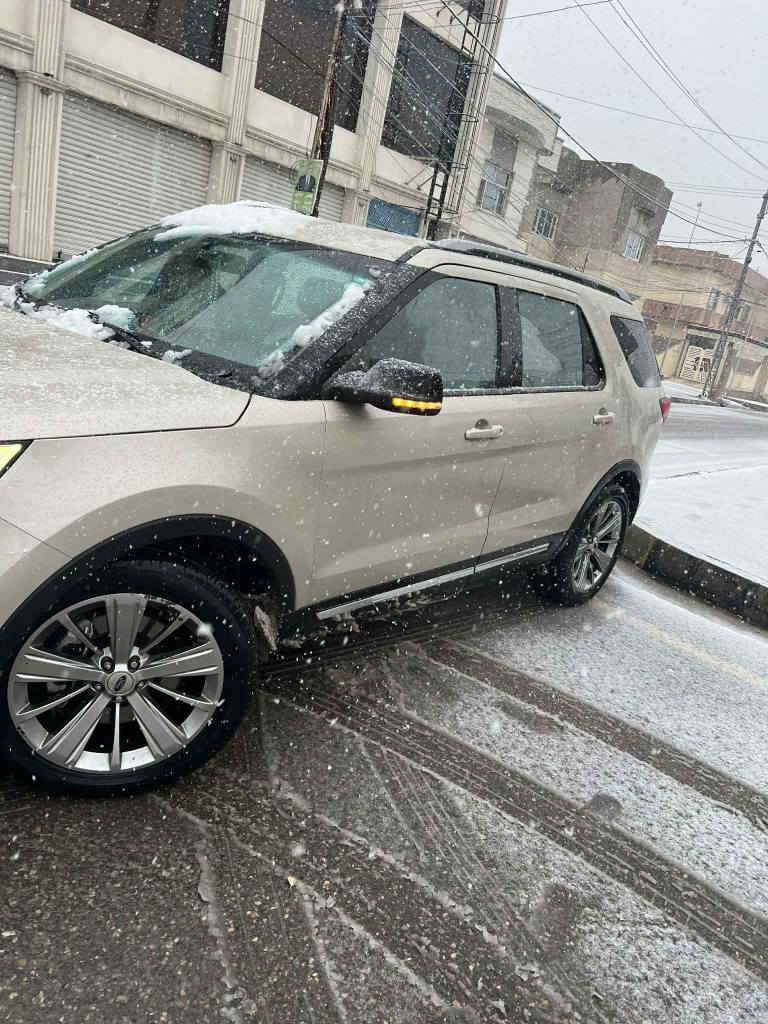 فورد اكسبلور موديل ٢٠١٧ لون كولد موصفات XLT فول ماعده البنرامه رقم ادهوك الجديد مكانها موصل *********** ضرر حفيف جاملغ خلفي وباب خلفي موصل, نينوى
