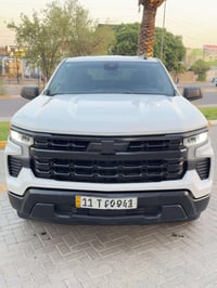 للبيع شوفرليت سلفرادو  المديل 2023  محرك 4 سلندر 2700 تون توربو  بدي ق...