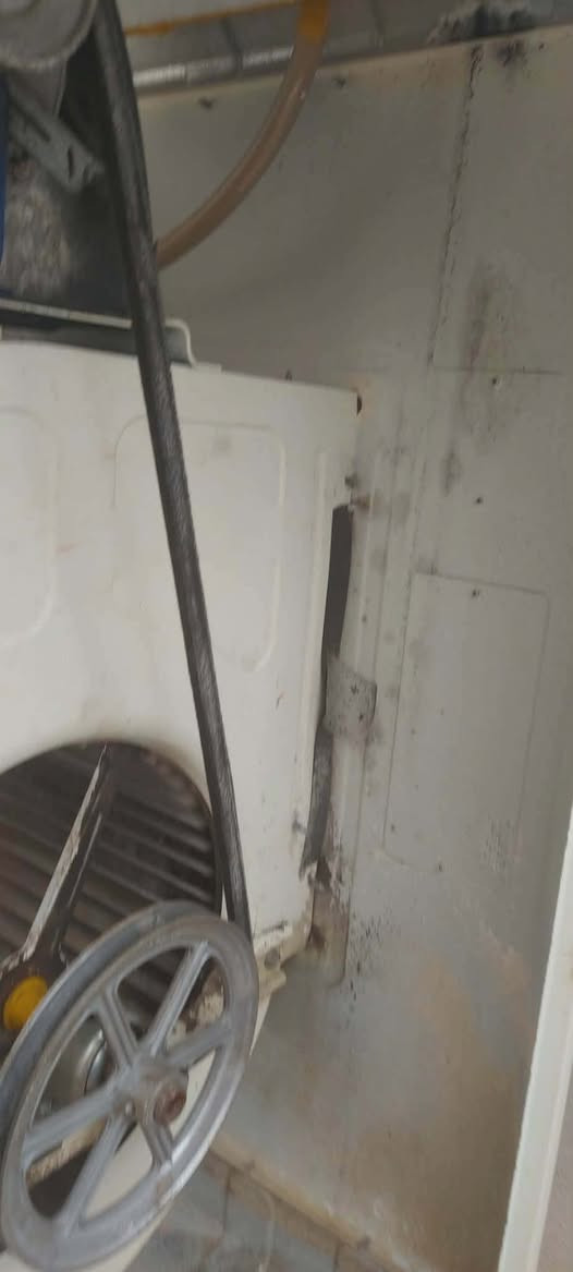 مبرده للبيع
حجم 3500
دبل وتر بم 
نظيفه جدا 
مستعمله موسم واحد .العنوان/موصل/الايسر/ القادسية الثانية
السعر 175 الف


**إذا كنت صاحب هذا الإعلان وتريد حذفه لأي سبب، رجاءا أرسل رسالة إلى الدعم الفني**