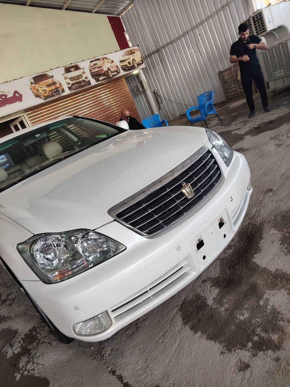 شبابيك ملكه عدد 2 شباك شاهينه عدد 1 لايتات ملكه ابو عيون بك لايت شاهينه عادي
تخم ويل شاهينه 16 نضافه 90 بل 100 تايرات هم 90 بل 100
مكاني نجف كلشي بسعره ***********
