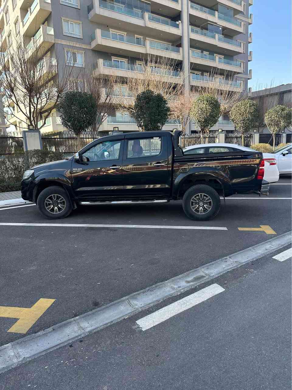 فرۆشتنی خێرا نرخی خوار بازاڕ

مەرزیە ٢٠١٣ سید نهرو
گیر عادی ،بتڵ،مەكینە و گێڕو و ئەكسل ودەبڵ ئەكسل بە شەرت
مەكینەی قەترە ڕۆن كەم ناكات
سۆنەر  و ڕەسمم داناوە 
قوفڵی   ١٧٥ وەرەقە 
تكایە موشتەری نیت تێل مەكە*********** السليمانية, العراق
