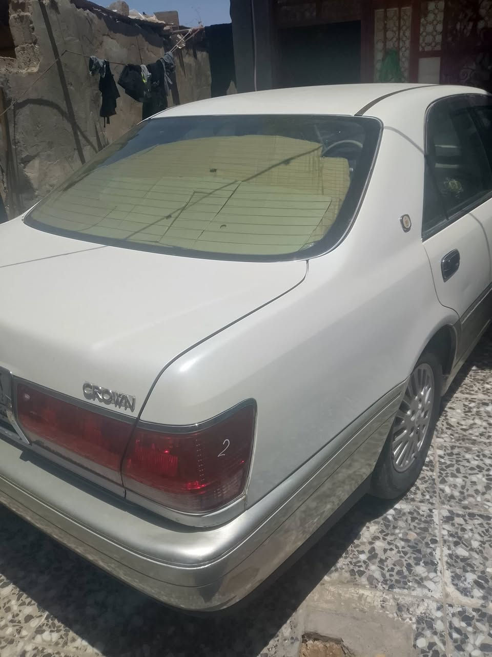 سلام عليكم ملكه للبيع رقم نجف موديل 2000 مكفوله من الصبغ ولكص تبريد ثلج تخم تايرجديد تحويل ثاني يوم السياره بسمنه مكاني بغداد  ***********
