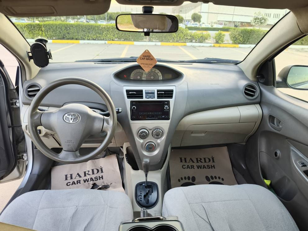 Toyota yaris 2013 
‎     ( سعری : 94 مەجالەکی کەم  ) 
‎
‎تۆیۆتا یارس ، بێ سبوخ
‎مۆدیل : 2013
‎دەبل گێچ ، دوو جام کارەبا 
‎155هەزار ڕۆیشتیە  
‎بێ بۆیاخ بێ لێدران 
‎بێ کاڵبوونەوە 
‎یەک دوو تعدیلی هەیە 
                              سیارە ڕەقەم هەولێرە 
‎ڕەقەم باریکە  هەزای نوێیە 
‎گێرو مەکینە ، تەبرید ساردو ، گەرم بەشەرت 
‎یەک دینار مەسروفی نیە 
‎شوێن هەولێر 
‎ ( ڕەقەم تەلەفۆن : *********** )
‎           (   وەتسئاپ و ڤایبەر ) أربيل, العراق

