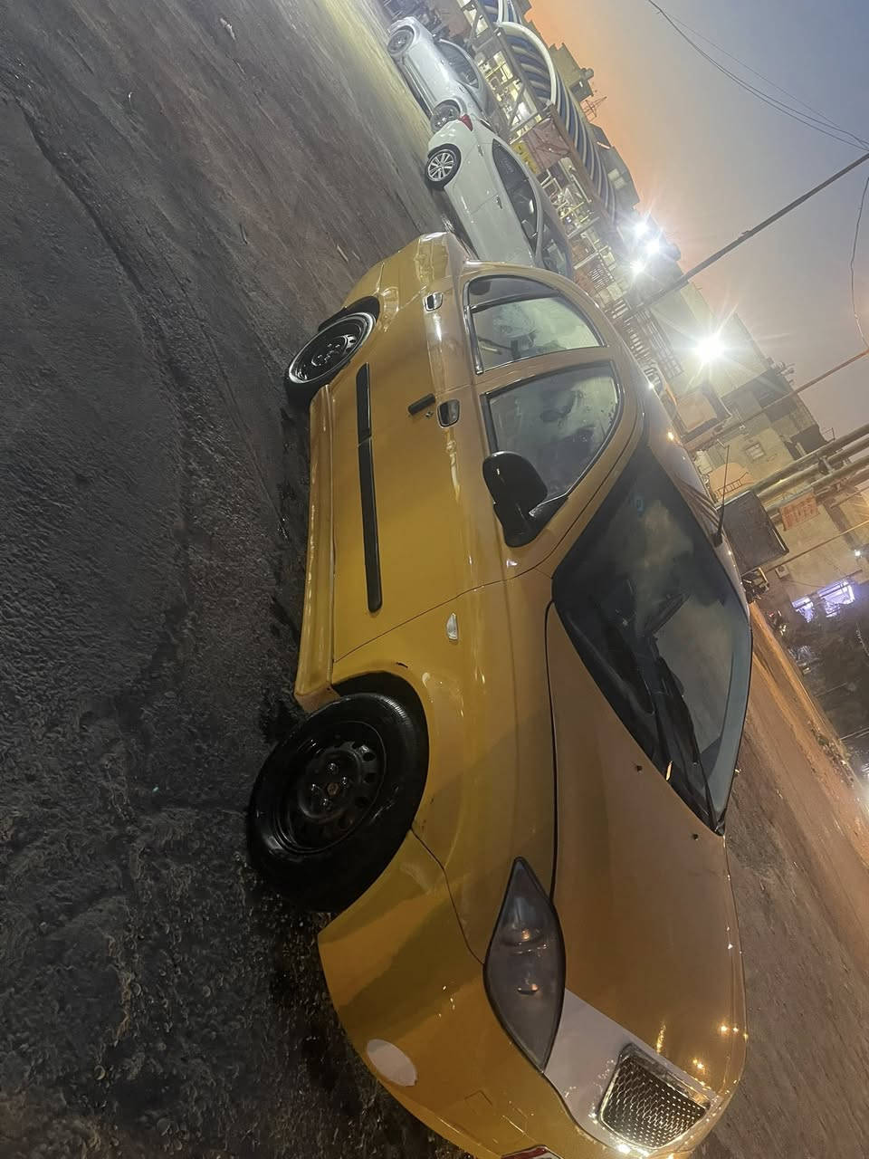 طيبه 2015 سياره حلوه مرتبه مكينه. بدايه تبخير بيه 
حداديه جيد 
سياره جاهزه من كلشي  
سنويه ب اسمي  مكان الدوره  سعر ٣٥ وبيه مجال
***********
