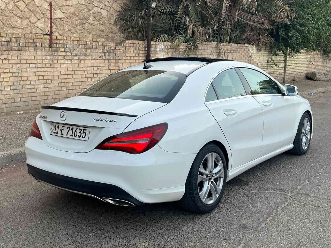 السلام عليكم
مارسيدس CLA 250  2019 وارد امريكي محرك 2000 تيربو  فول مواصفات 1/1 رقم بغداد بأسمي 
ماشيه 92 الف كيلو  بالميل 58 الف 
اقتصاديه كلش بصرف البانزين وعزمها كلش قوي
بيها صبغ جاملغ وربع البنيد ونص الباب الخلفيه 
صور الحادث مرفقه
سعر السياره 174 ورقه وقابل لتفاوض
مكان السيارة بغداد الصليخ 
***********
***********
