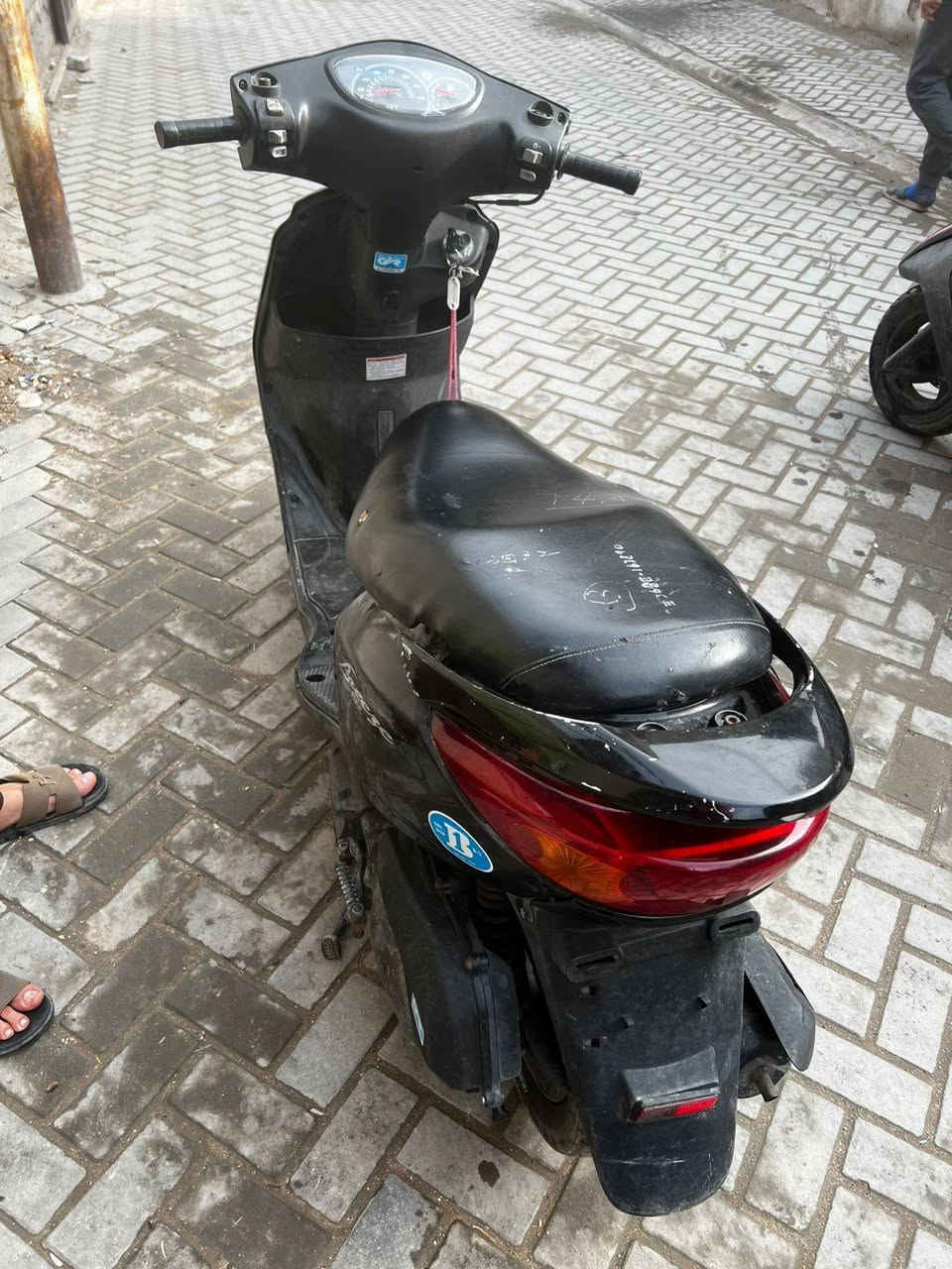 السلام عليكم دراجة لبيع 650مكاني بغداد مدينه لصدر


**إذا كنت صاحب هذا الإعلان وتريد حذفه لأي سبب، رجاءا أرسل رسالة إلى الدعم الفني**