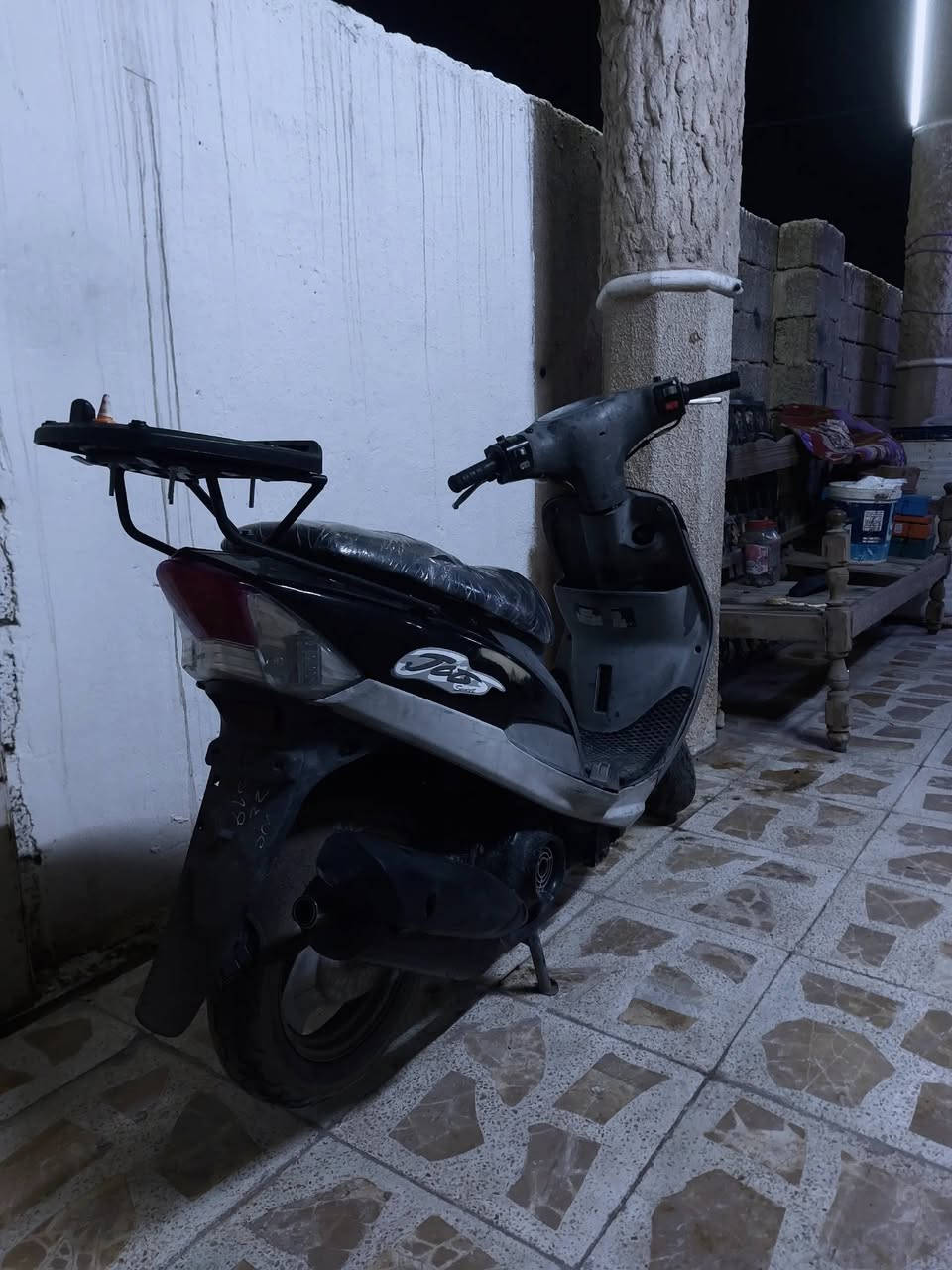 سلام عليكم دراجة ماكس منغولي دراجة 49 بلادية ما مفتوح شرط سلف هندر كهربائية كلة شغال دراجة محركهة حيل ناعم وحلوة شلعة ومعدل كيجات شغالة دراجة ما متعوبة بعدة زيرو جديدة السعر 650 وبيهة مجال *********** ختم واحد كلهة شرط مكاني تكريت حي الجمعية
