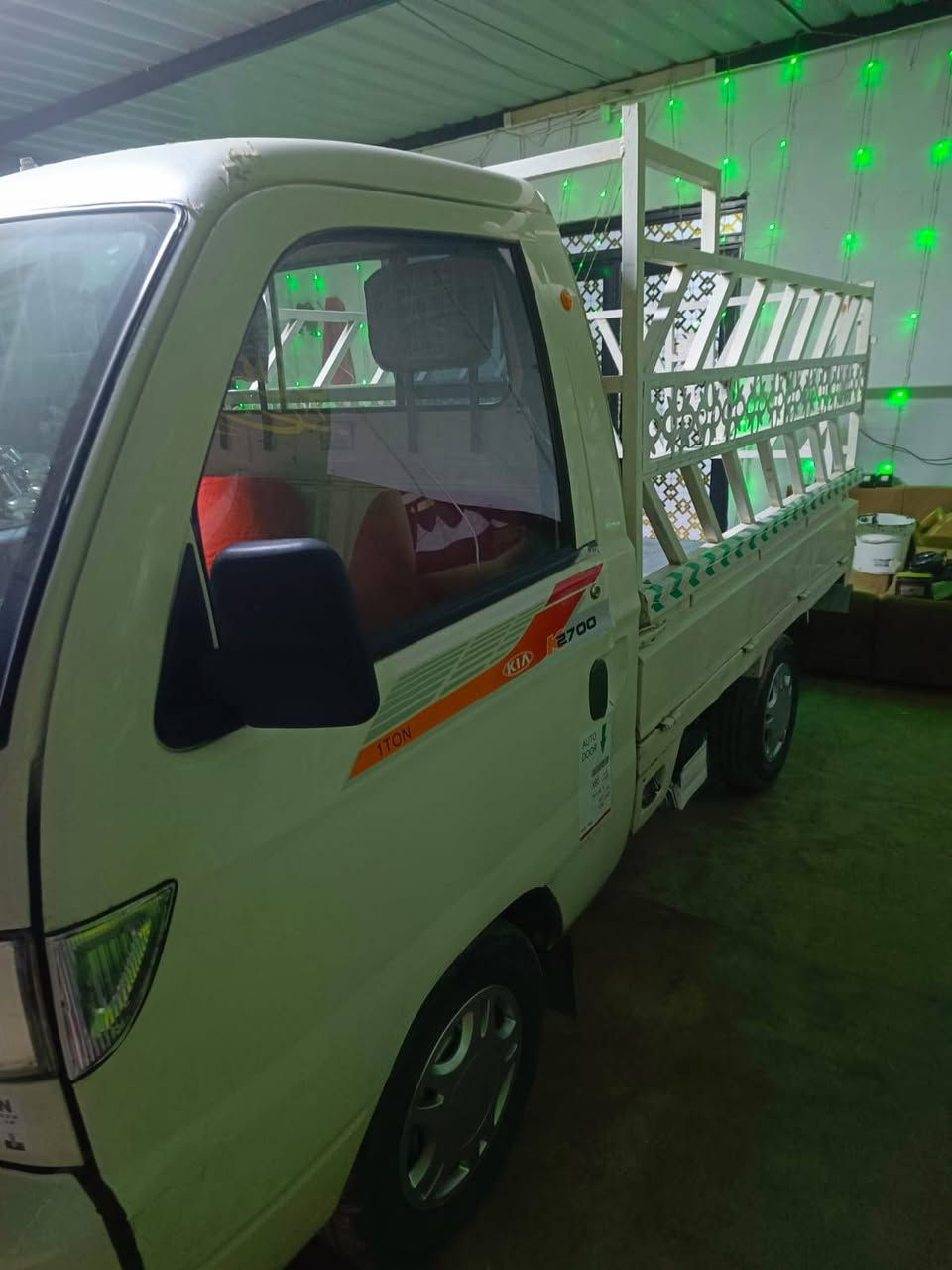 هيفي 2006 للبيع
بلادية بلا خياس كهربائيات كلها شغالة گير و محرك و اكسل بشرط تخم تاير سيارة فول الفول مو تعبانة 
للاتصال *********** فقط اتصال متوفر 
العنوان سامراء صلاح الدين
