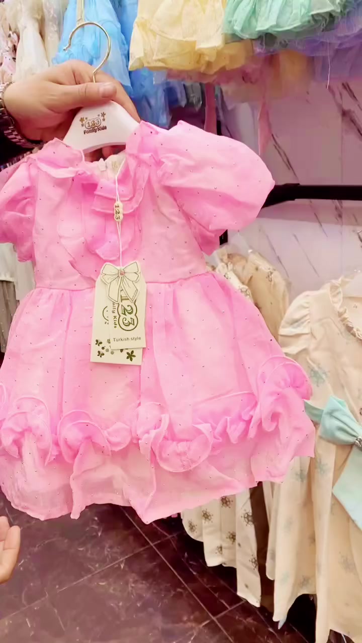 ازياء فراولة دائـماً تحـرص علـى اطـلالـه البنوتـات تـكون  بـأرقى سـتـايل 💜🦋 للـسيدات الصـغار 💜🥹
 العنوان شارع البلديه مقابل دكتور جعفر اهلا وسهلا بكم😍💜


**إذا كنت صاحب هذا الإعلان وتريد حذفه لأي سبب، رجاءا أرسل رسالة إلى الدعم الفني**