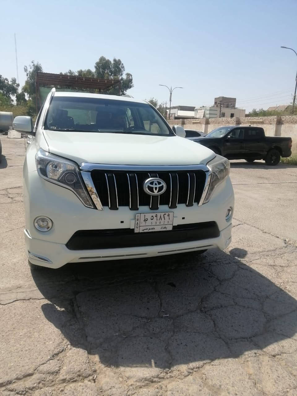 السلام عليكم ابرادو موديل ٢٠١١ رقم بغداد ابأسمي
حجم المكينة ٤سلندر كير مكينه مكفولات حداديه 
تخم تايرات شادهن جدت السياره فول مواصفات 
والبرادو معروف مواصفاتها مال بيت أحله من صور 
بيهه ٣قطع صبغ فقط مكفوله من شاصي ولغد 
السعر ١٥٠ وبيهه مجال بصيط حك جيتك
مكان السياره .....سامره بلد ...
‏‪***********‬‏
