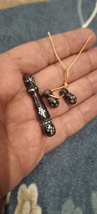 يسر حجازي • قديم • اكسسوار