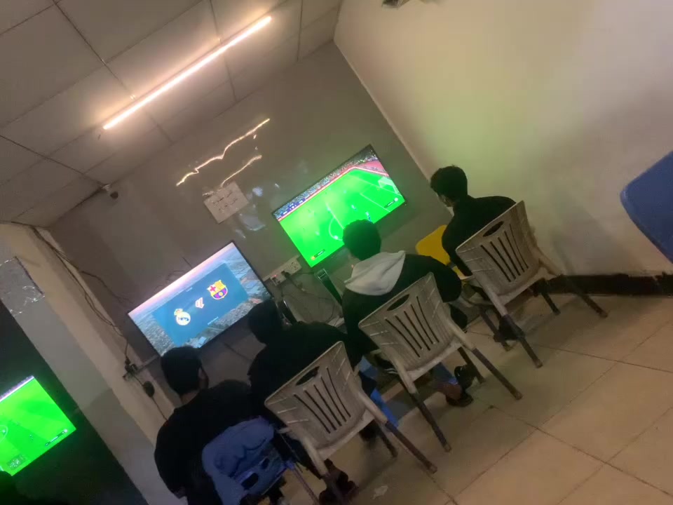 مرحبا بكم في صالة العاب(Games )ترحب بكم
من الساعة (5)مساءا الى (1) ليلا 
تقاطع حي العسكري مقابل اسواق كريم ال خلف


**إذا كنت صاحب هذا الإعلان وتريد حذفه لأي سبب، رجاءا أرسل رسالة إلى الدعم الفني**