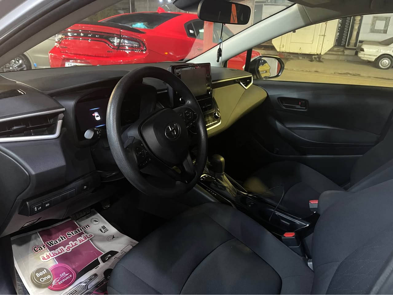 كورولا هايبرد 2022 رصاصي (سلفر)
رقم بغداد
وارد امريكي 
محرك 1800
نقطه عمياء 
بصمه
قياده ذاتيه 
رادار امامي وخلفي
مثبت سرعه 
ماشيه 25 الف 
ترحيب ذكي
شاشه بالدشبول
صور الحادث بالصور 
السياره منفيس بسمي  
￼*********** بغداد, العراق
