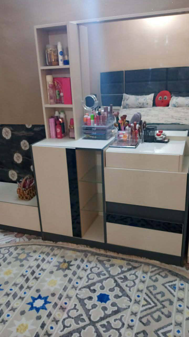 السلام عليكم غرفه للبيع جديده شخط مابيه ٧٥٠ بيه مجال قليل المكان شعب ١١ قطعه


**إذا كنت صاحب هذا الإعلان وتريد حذفه لأي سبب، رجاءا أرسل رسالة إلى الدعم الفني**