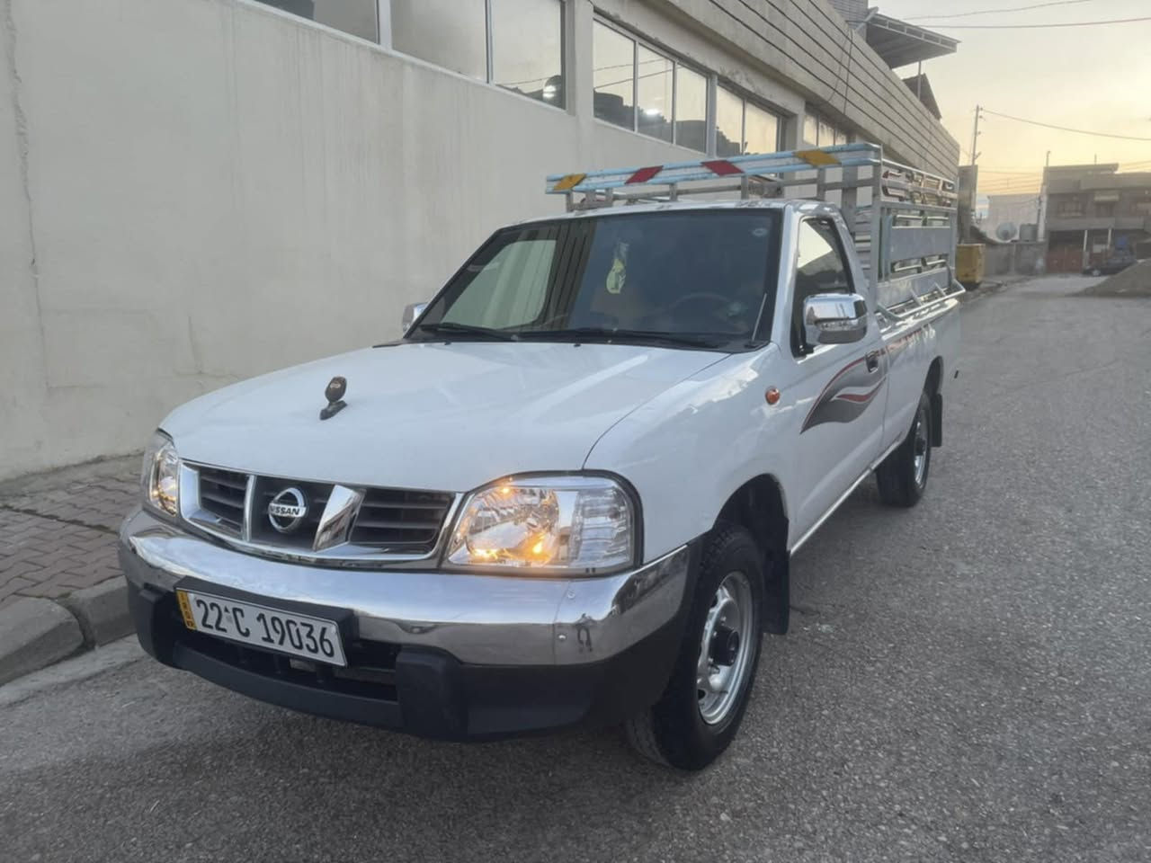 نیسان 2012تایلەندی سەیارە تابڵێ پاکوجوانە سەنەوی تازەیە بەناوی خۆمەوەیە سێ سوچی لەگەڵایه چوارتایەی دەلوبی سفرم بۆبەستوە  سەیارە غازی ئیتاڵی بۆبەسراوە مەکینەو کێری بەشەرتی یەك مانگ لەدە عامی پێشەوهەتادواوە یەك هەزاردینارمەسروفی نیە .نرخی کۆتای 125گەڵایە بێ مەعامەلە***********
