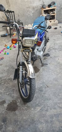 دراجة سونك • ٢٢ • شعب مقابل المحكمة