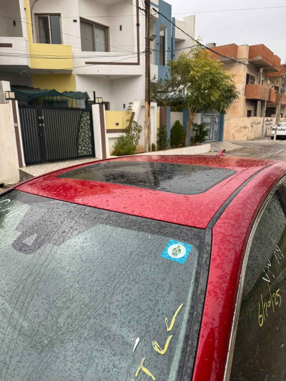 السلام عليكم  كامري 24هايبرد مواصفات XLEفول رقم كركوك
ماشيه 15الف 
صور الضرر بلمنشور 
للستفسار الاتصال ‭٠٧٧١ ٦٩٨ ٥٢٧٥‬
