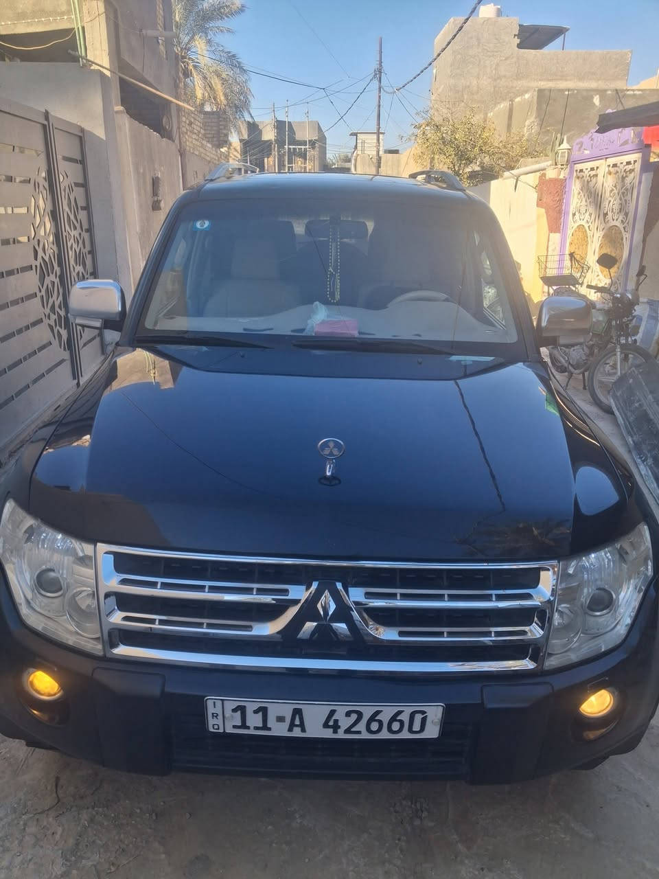 سلام عليكم باجيرو  2008  مكفوله من الصبغ حجم المحرك 3000 السياره خليجي السياره  فورويل  كشنات جلد  كهربائي  اشارة بل مري شفط تحكم ستيرن  فتحه  تبريد ثلاث قطع حساسات خلفيه كامرا زاد ثلاجه تخم تاير كير مكينه حداديه خير من الله سياره جديده السعر 125   مكان السياره بابل
تلفون ***********
