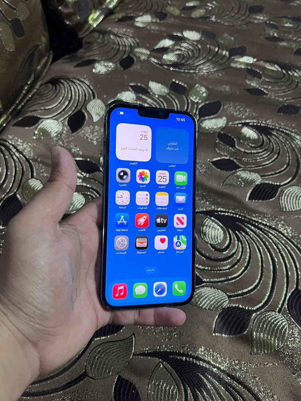 سلام عليكم ايفون ١٣ برو ماكس للبيع
ذاكره ١٢٨ 
بطاريه ١٠٠ 
دبل سيم نموذج m
مبدل فقط بطاريه 
للتواصل ***********٨
