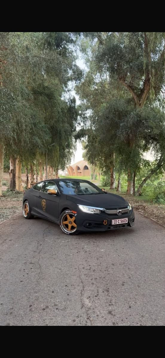 السلام عليكم هوندا سيفك اكورد مرشوش جماليه اسود مات موديل 2017  حادثها بنيد وجاملغ وباب السائق بي معجون بل عراق رقم اربيل تريد تحويل تريد وكاله مكينه 4 سلندر بيع او مراوس السعر 10.000 وبيها مجال   رقم تليفون *********** واتس اب متوفر
