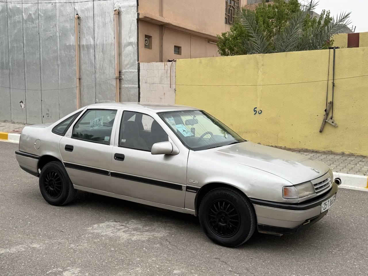 اوبل فكترا للبيع
موديل 1992
رقم كركوك  كلها جديد شرط التحويل
محرك وكير شرط لاصرف ولا بخار ولا صوت
سياره بدون مصرف جاهزه من كل النواحي
كهربائيات وتخم تاير وصدر امامي وخلفي كلها جديد
سياره صبغ عام بدون ضربه 
السعر 38
***********
