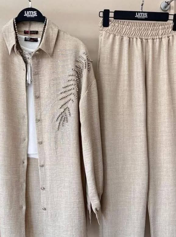 سوتات قياسات خاصه بجميع الالوان متوفر داخل ازياء افنان 🤍🦋


**إذا كنت صاحب هذا الإعلان وتريد حذفه لأي سبب، رجاءا أرسل رسالة إلى الدعم الفني**