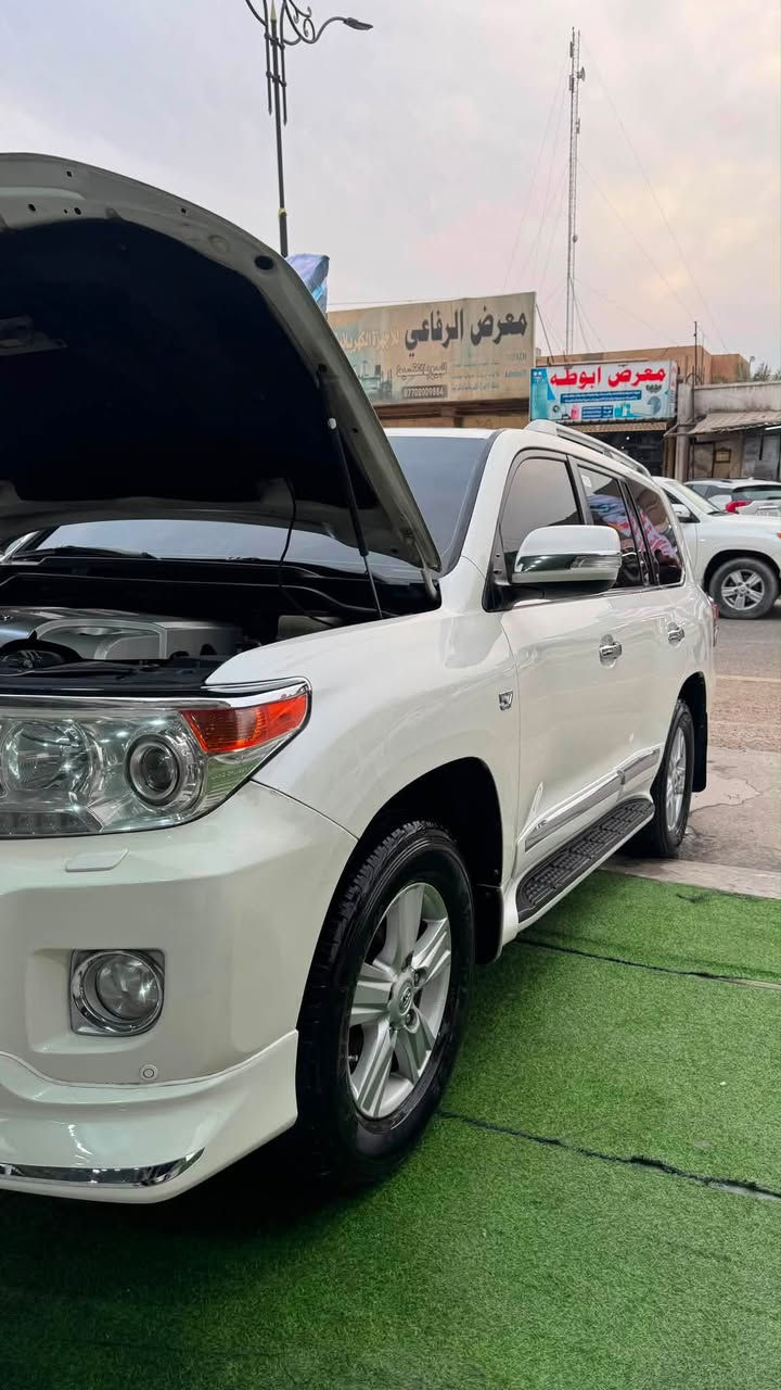 السلام الندكروز 5700 موصفات لكزز رقم بغداد تحويل ثاني يوم السياره ماشيه 200 بيها دعميات صبغط وبارد فقط مكفوله كفاله عامه من الصبغ  العنوان بغداد لاعظميه التفاصيل ***********
