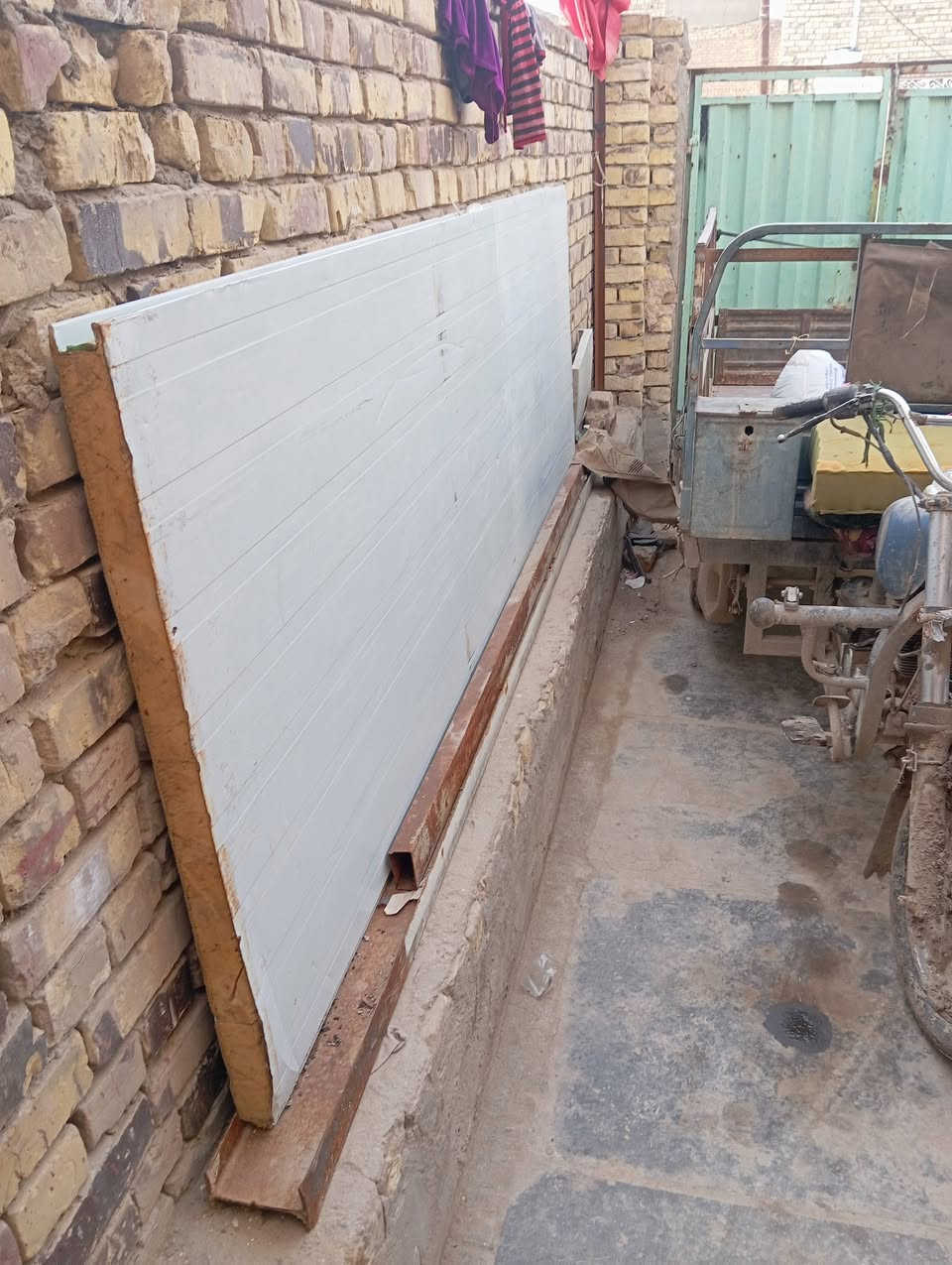 بيبان وشلمانه اربع أمتار وسندويجه3 أمتار البيع***********
