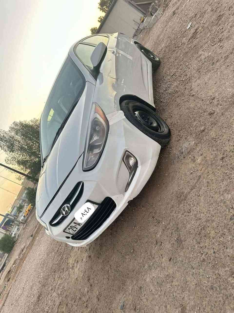 اللهم صلي ع محمد وال محمد
اكسنت موديل ٢٠١٧ رقم واسط تحويل مباشر سنويه وهزه جديده. تخم تاير شاشه كامره حداديه جديده
مكينه ١٦٠٠  (كير مكينه جدد)
فقط ٤ قطع رش اثر شخط بدون اي ضربه  
شواصي تكم لغد حوض كله سليم ////السعر ٧٧ 
العنوان ديوانيه حي جامعه ***********
