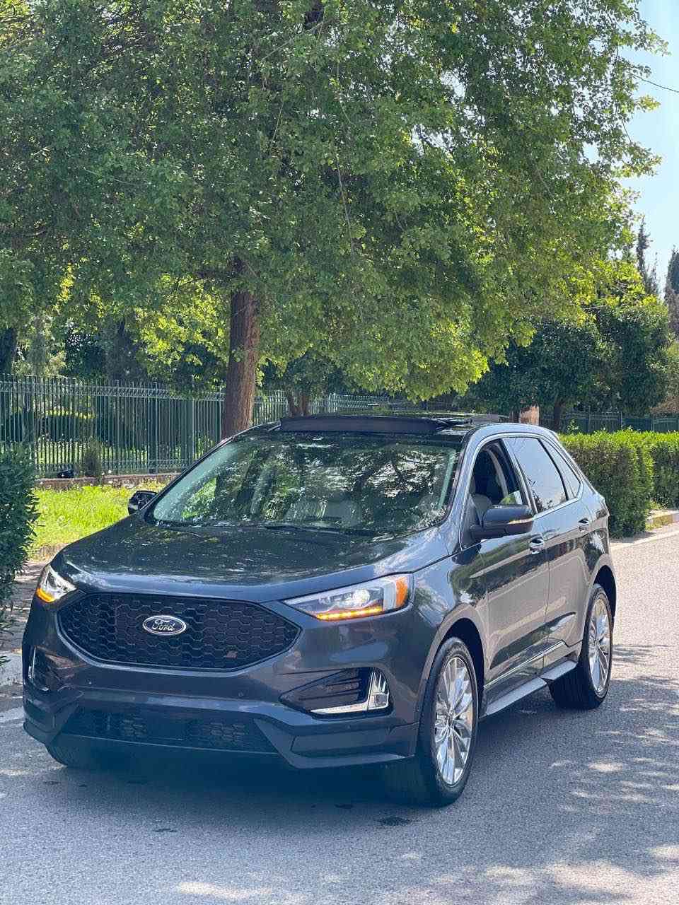 سلام عليكم 
Ford EDGE 2024 Titanium 
فول مواصفات ١/١ 
بانوراما 
شاشة تيسلا 
كشنات تدفي و تبريد 
ضرر سيارة فقط بنيد 
رقم كاتي ترقيم شيمالي 
مكان اربيل 
سعر ١٥٣ ورقة مجال 
رقم صاحب سيارة *********** 
واتساب موجود أربيل, العراق
