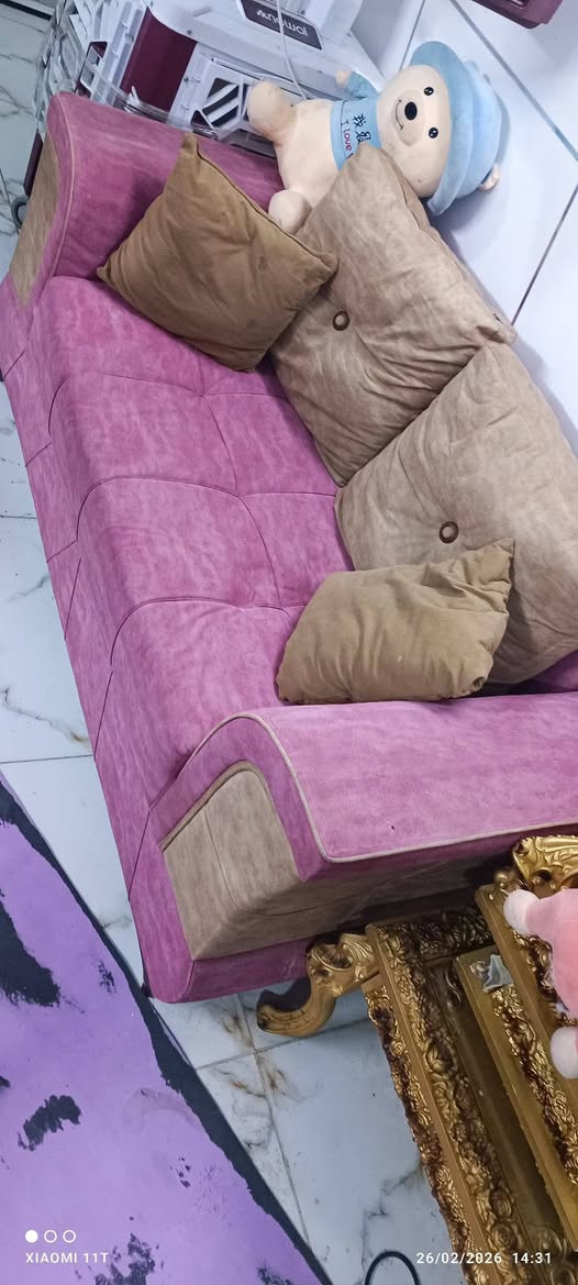 تخم تركي خمس قطع عشر مقاعد ٥٥٠ 
***********
