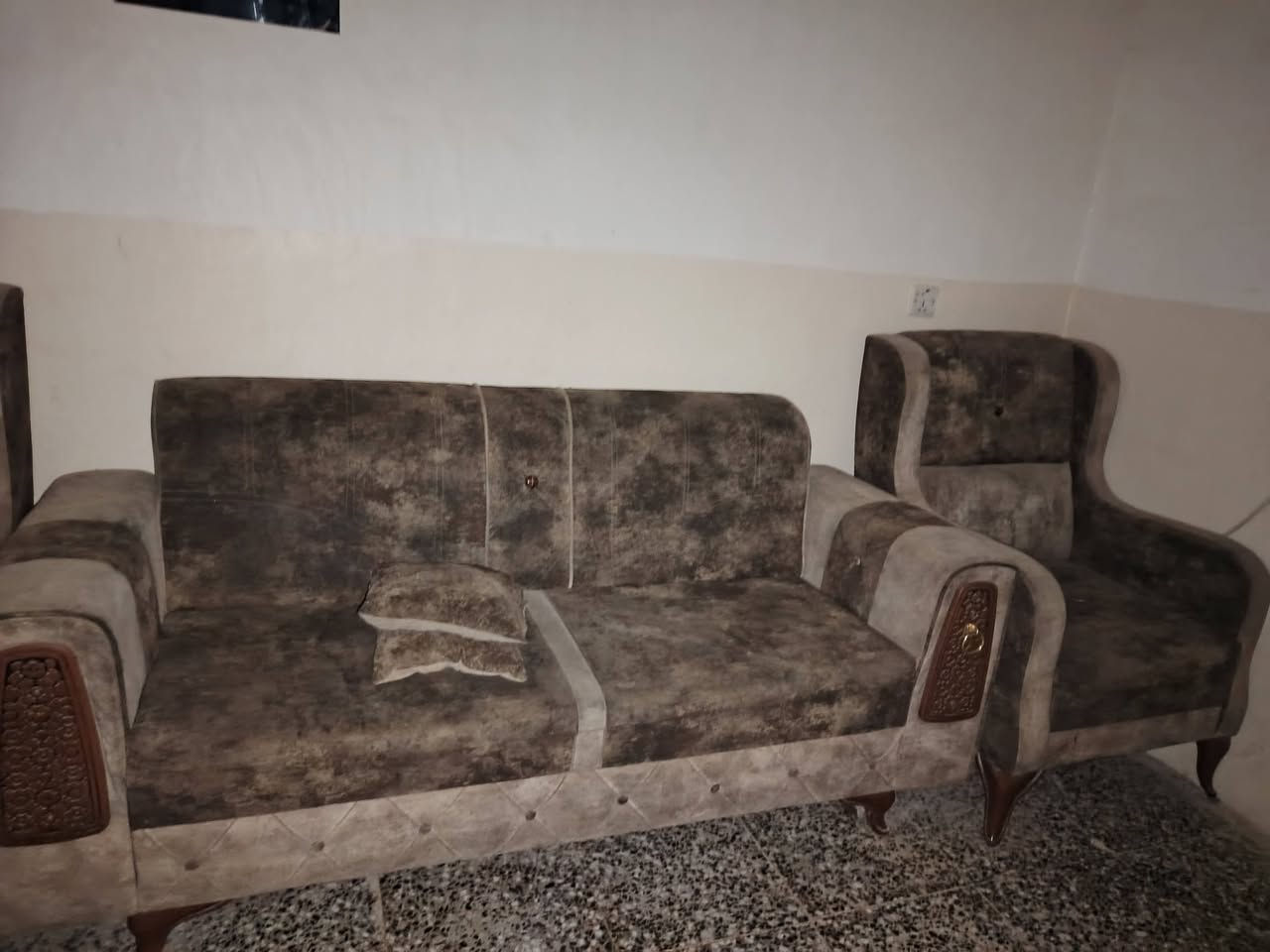 تخم 4 مقاعد 40 الف مكان الاستكشافات


**إذا كنت صاحب هذا الإعلان وتريد حذفه لأي سبب، رجاءا أرسل رسالة إلى الدعم الفني**