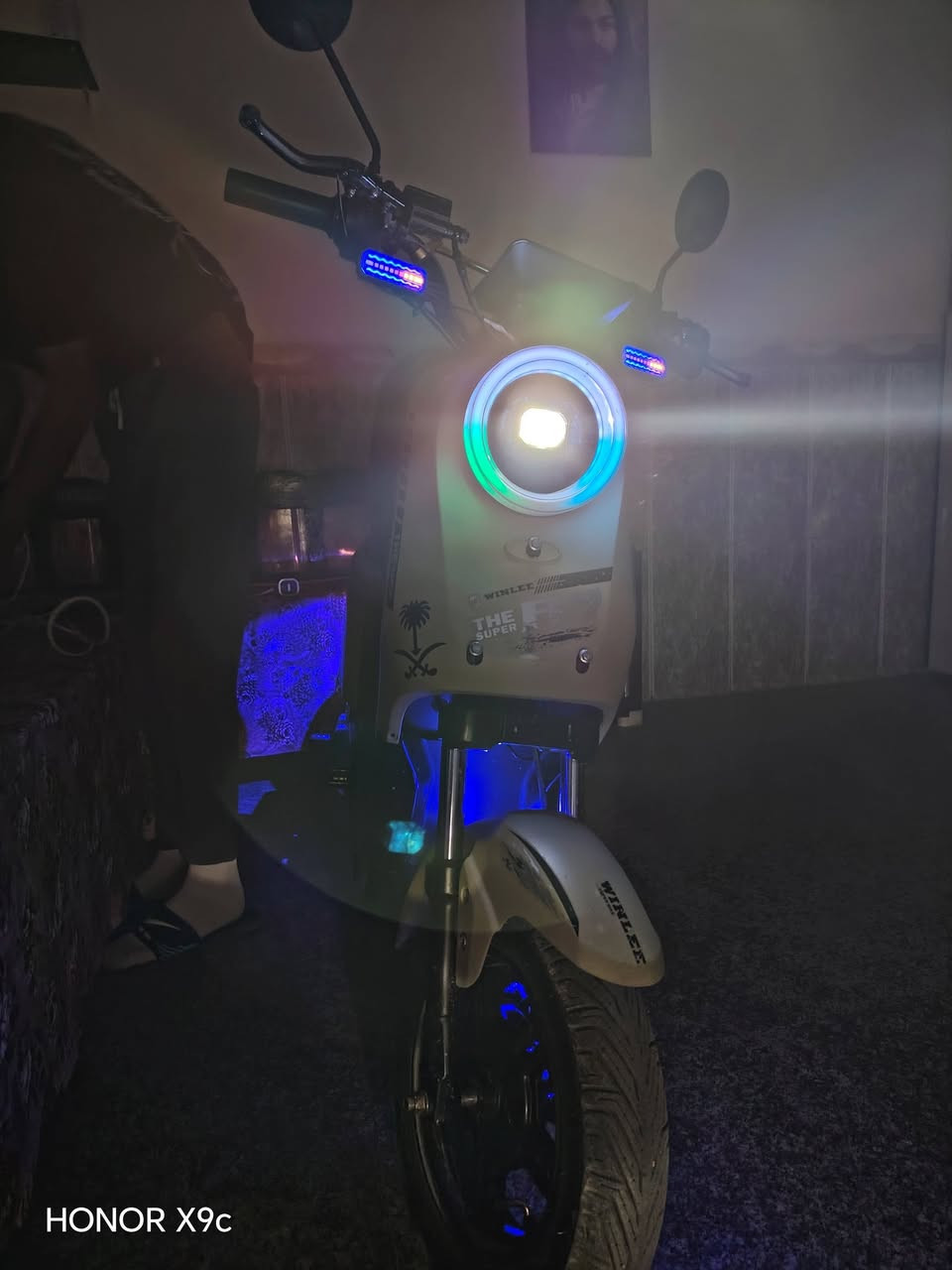 للبيع#
دراجة شحن

نوع r9

نضيفة بس ناقصها جاملغ امامي

بيها نضام بگR

2024

4سرع

سرعتها الحقيقي 50

بصمتين وسويجين

كهربائيات كلها شغالة

بطارياتها 16امبير تعبانات بس يمشن اقل شي ٦ أشهر المكان البياع حي التراث والسعر خاص


**إذا كنت صاحب هذا الإعلان وتريد حذفه لأي سبب، رجاءا أرسل رسالة إلى الدعم الفني**