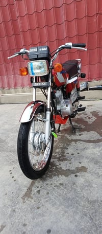 موديل ٢٠٢٥ • أوراق نضافه • موتوسيكل