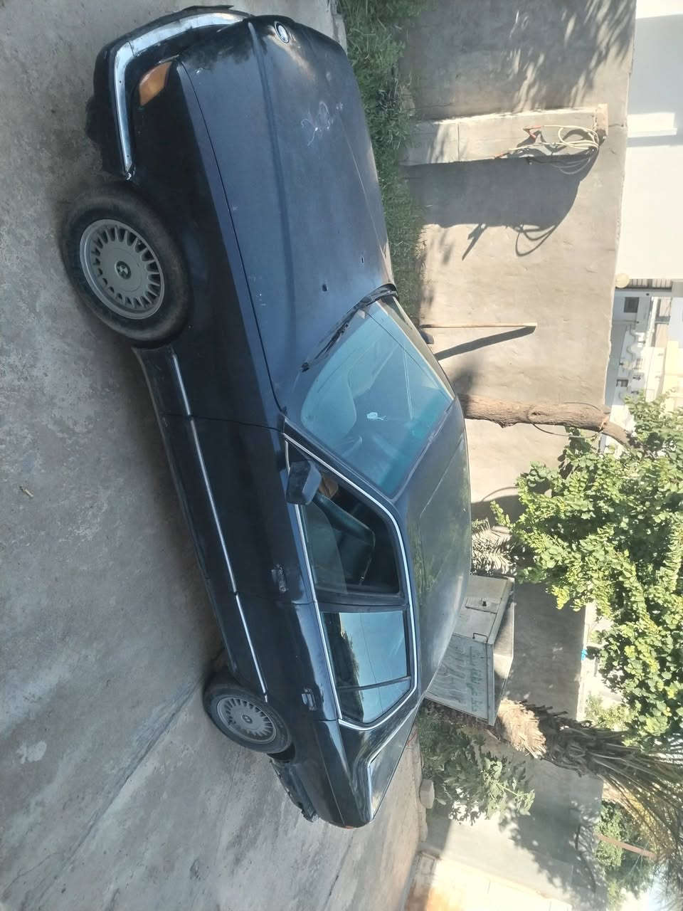 السلام عليكم بي ام 735 كلشي شغال كشانه جلد كير محرك شرط بيها تئخيره بلنمره كنترول الكير يعوزو تنضيف وصخ تواير صدر كلو نضيف شرط التحويل السعر 20
المكان ناحية القياره 
***********
