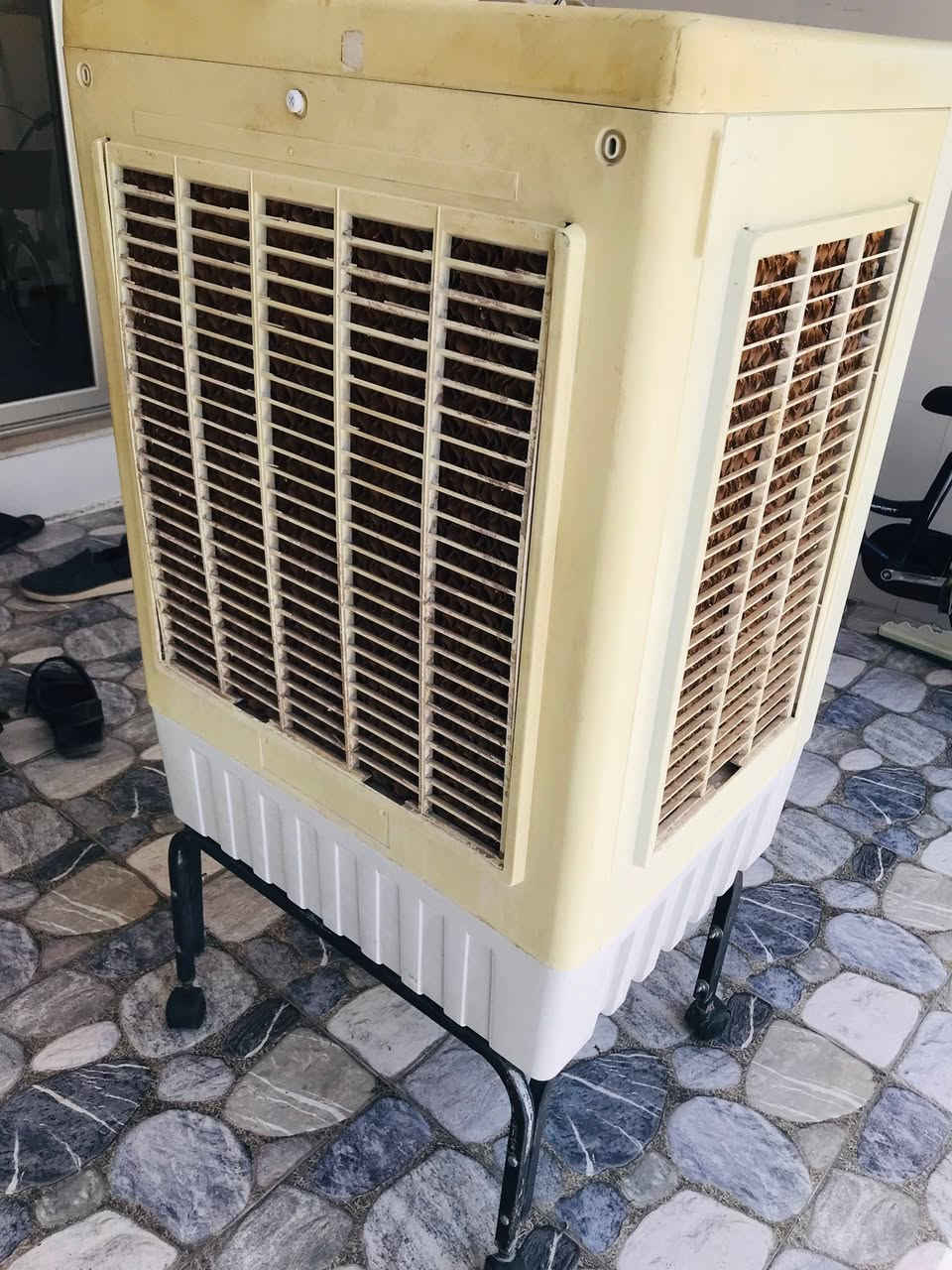 للبيع بسعر مناسب كونفيرا شرط الشغل دوشك نفرين قياس 180/200 بدون اي عيب


**إذا كنت صاحب هذا الإعلان وتريد حذفه لأي سبب، رجاءا أرسل رسالة إلى الدعم الفني**